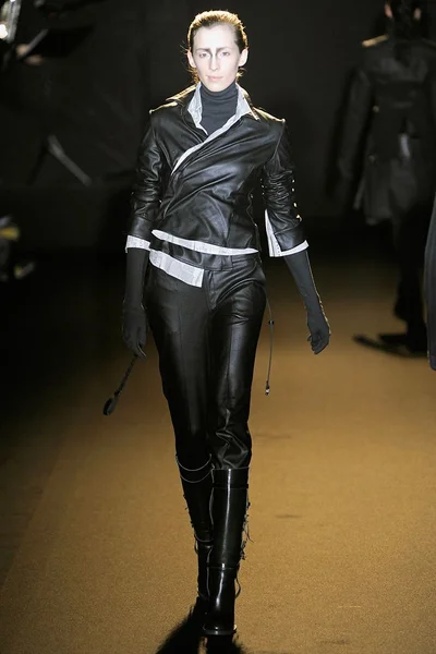 Look 33